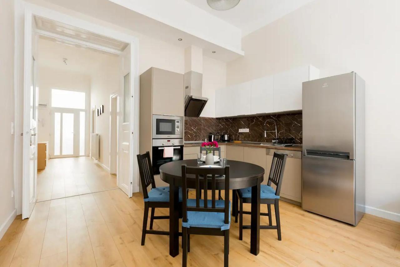 Kresz Geza 29 Westend Station 2 Bedrooms+Living Ac Budapest Kültér fotó