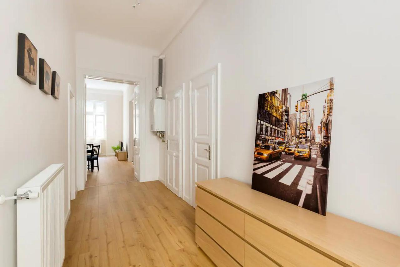 Kresz Geza 29 Westend Station 2 Bedrooms+Living Ac Budapest Kültér fotó